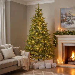 Albero Alpino in finto pino 240 cm, 710 led integrati bianco caldo