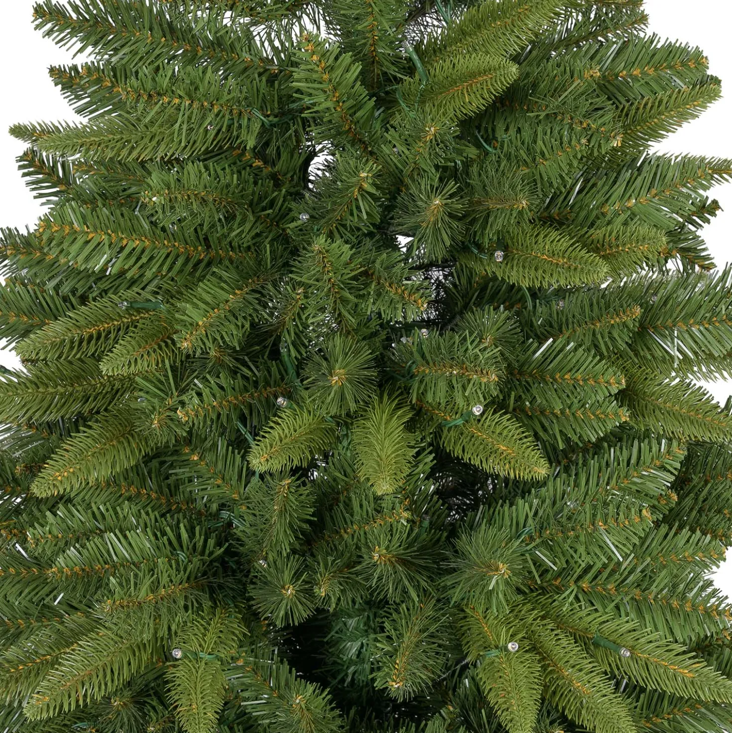 Albero Slim in finto pino 210 cm, 400 led integrati bianco caldo