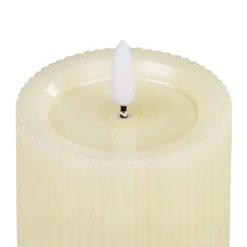 Candela Avorio a Coste per uso esterno, h 15 cm, Ø 7,5cm, fiamma 3D con stoppino ed effetto cera sciolta