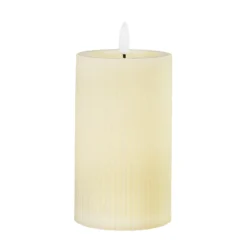 Candela Avorio a Coste per uso esterno, h 12,5 cm, Ø 7,5cm, fiamma 3D con stoppino ed effetto cera sciolta