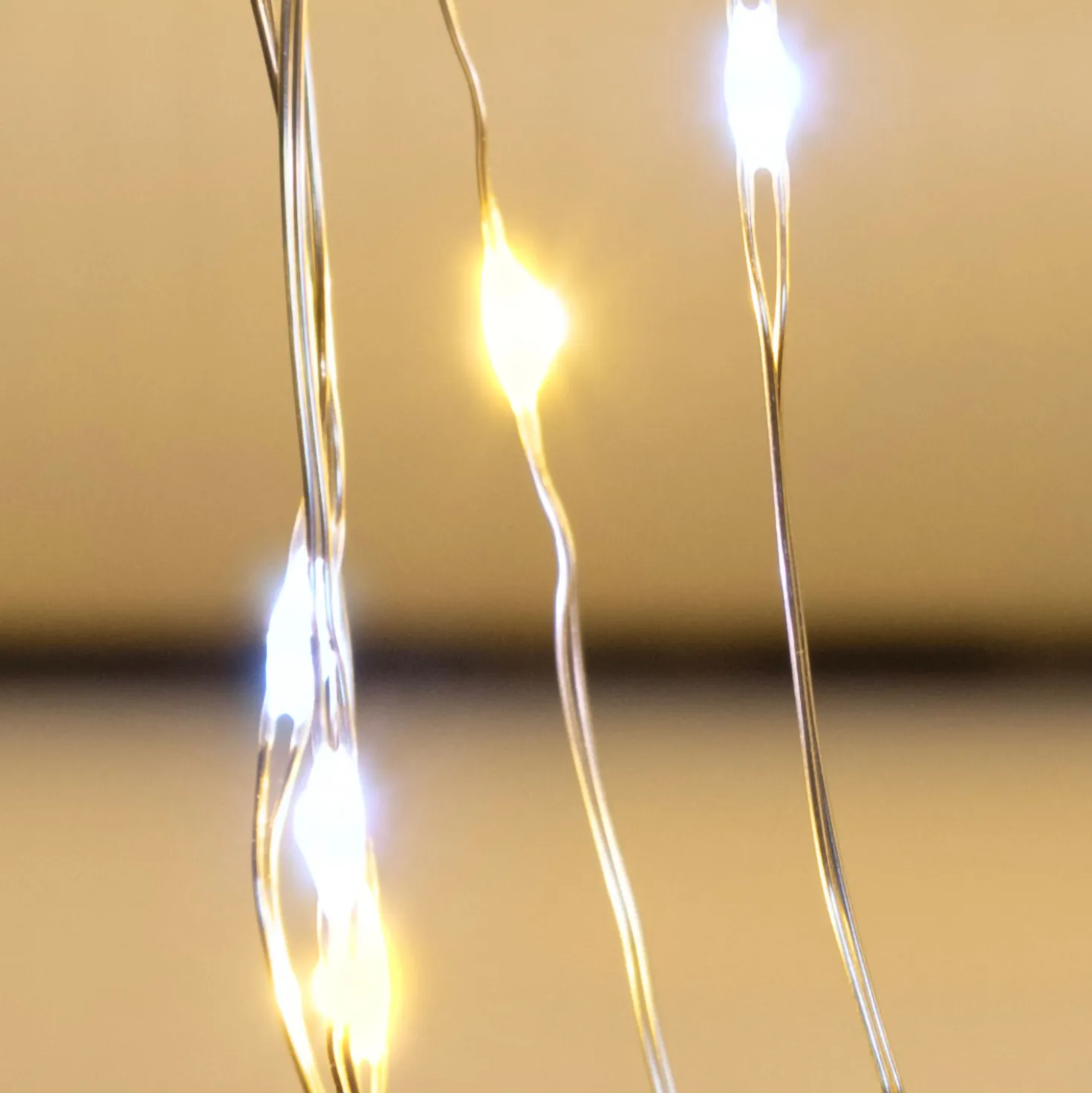 Cascata di luce 4 m, 1200 microled bianco caldo e bianco freddo, cavo argento
