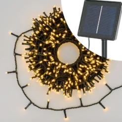 Catena 25 m di luci bianco caldo, pannello solare, trasformatore e portabatterie inclusi