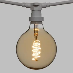 Catena 5 m, 5 lampadine globo Ø 125 mm di 4 Watt, led a spirale, cavo bianco, prolungabile