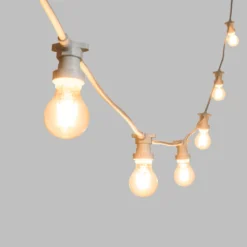 Catena 5 m, 8 lampadine led a goccia Ø 60 mm di 2 Watt, cavo bianco, prolungabile