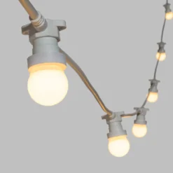 Catena 5 m, 16 lampadine led globo Ø 45 mm di 1,2 Watt, cavo bianco, prolungabile