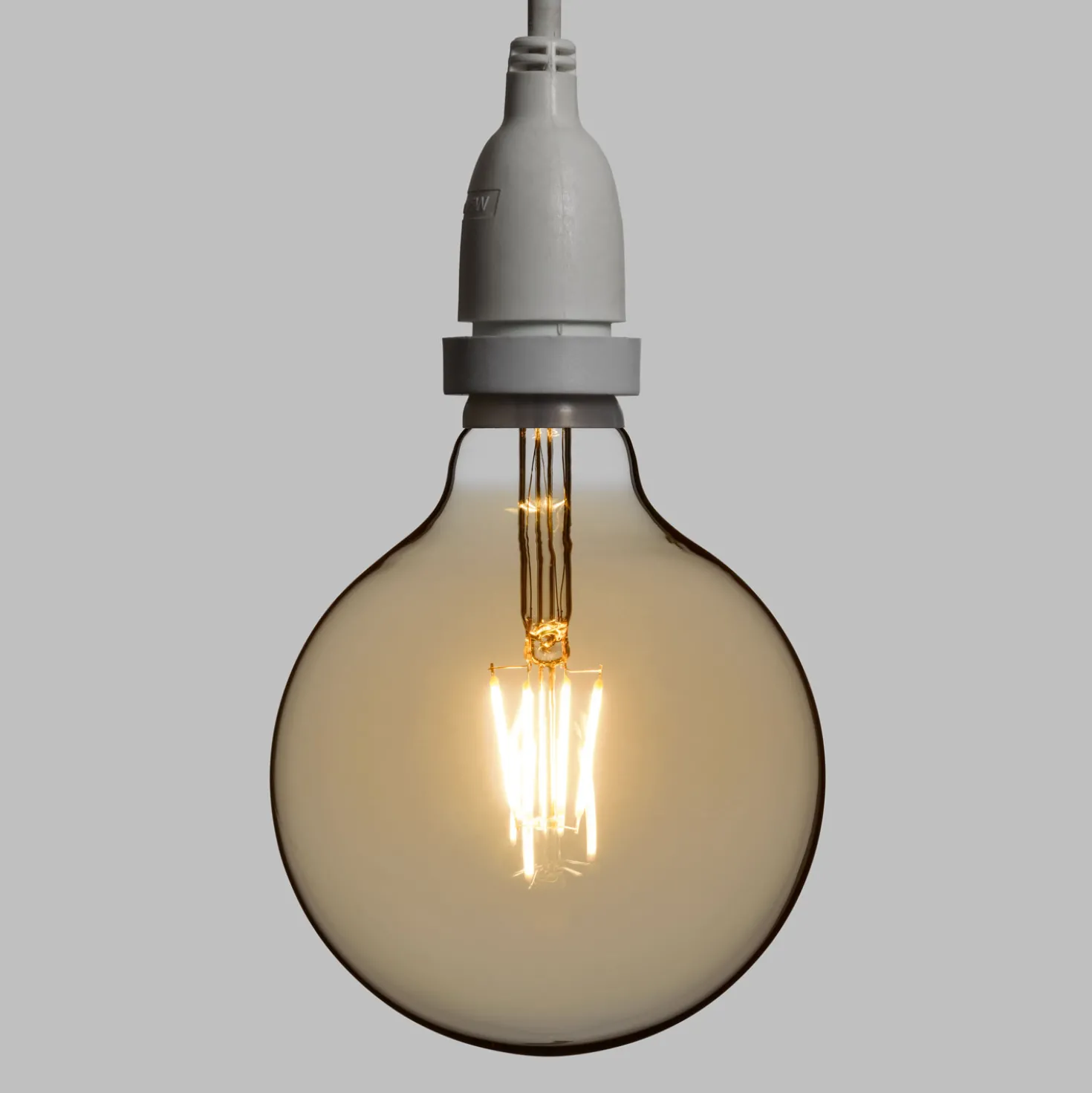 Catena 5 m, 8 lampadine led pendenti globo Ø 125 mm 8 Watt dimmerabili, h 30 cm, prolungabile