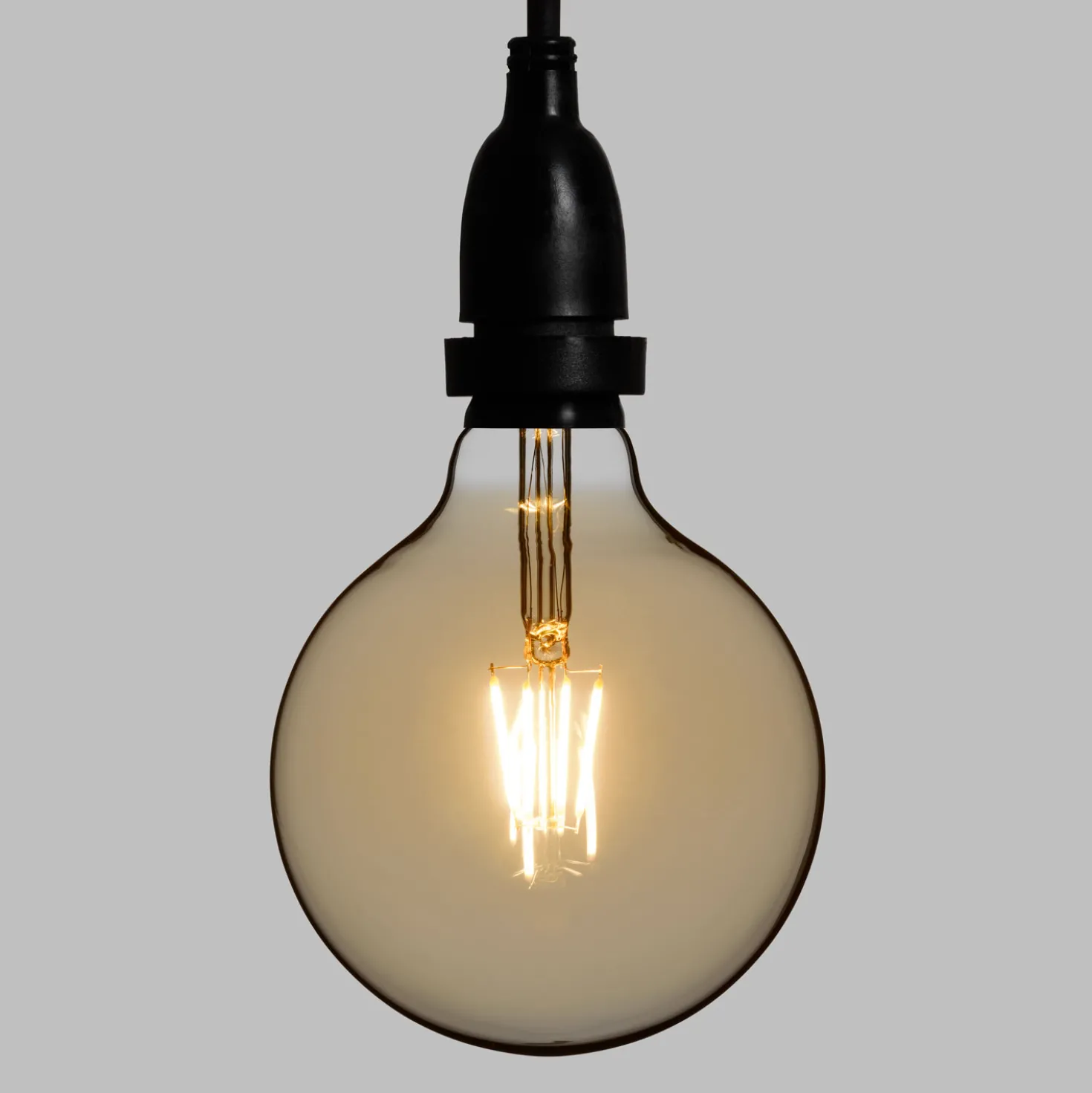 Catena 5 m, 8 lampadine led pendenti globo Ø 125 mm 8 Watt dimmerabili, h 30 cm, prolungabile