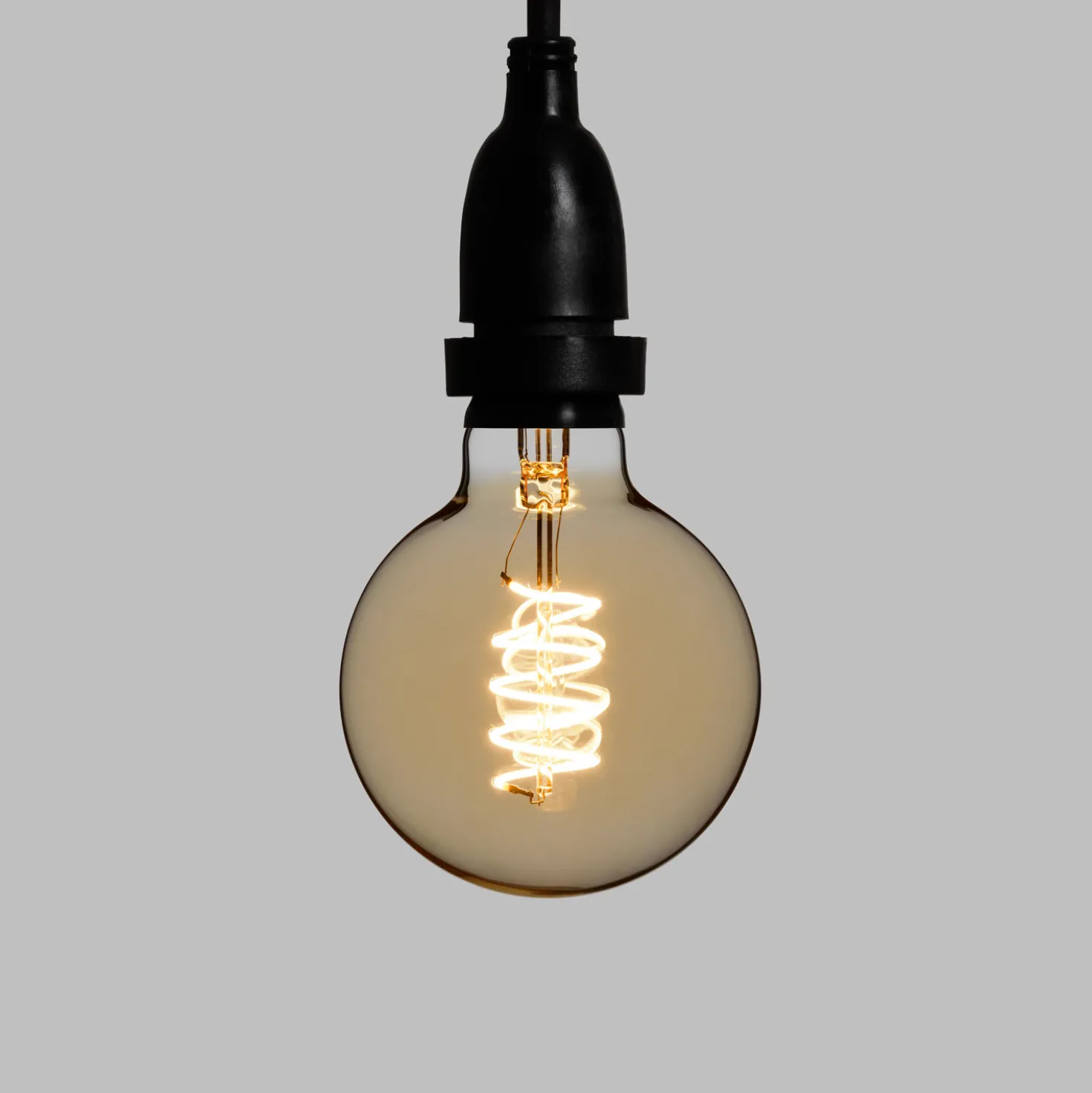 Catena 5 m, 8 lampadine pendenti globo Ø 95 mm, h 70 cm, led a spirale, prolungabile