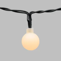 Catena solare 5 m, 50 sfere bianche Ø 20 mm, led bianco caldo