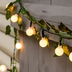 Catena solare 5 m, 50 sfere bianche Ø 20 mm, led bianco caldo
