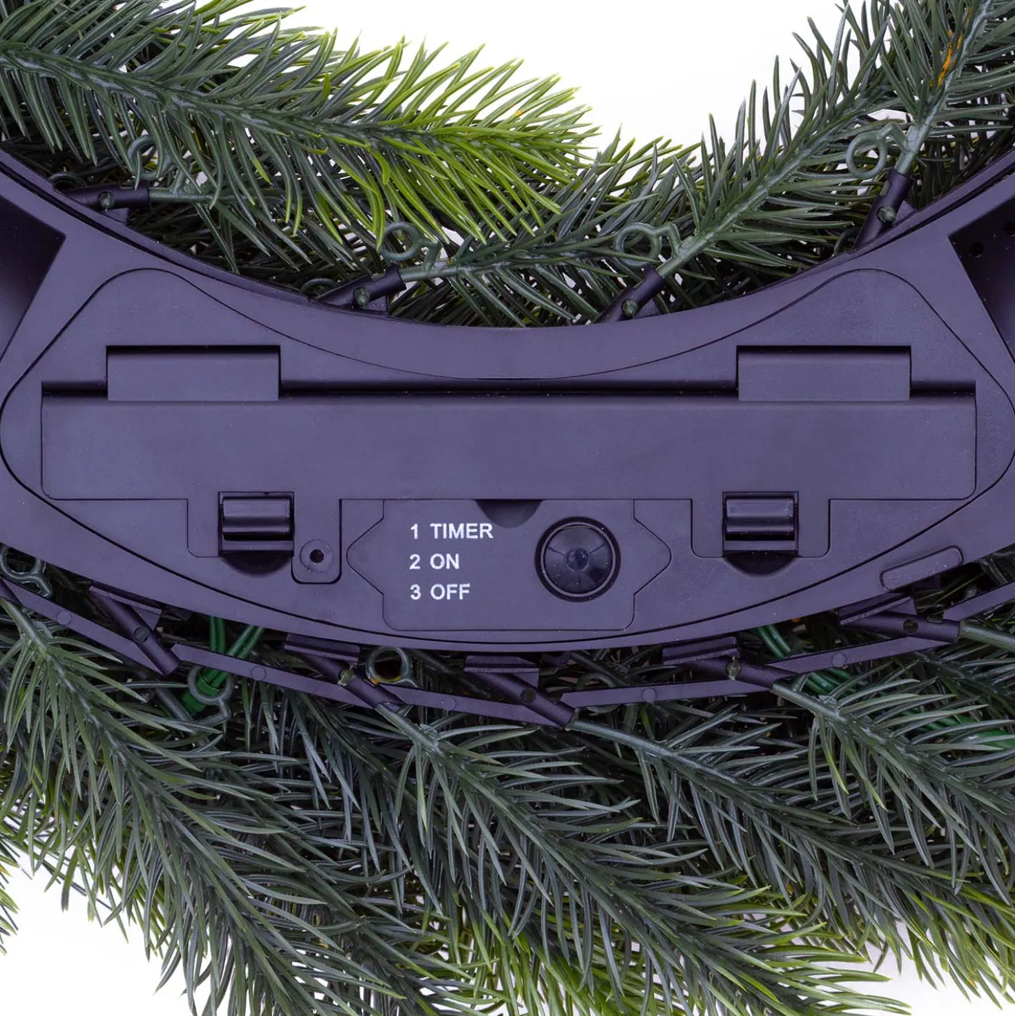 Corona Alpino in finto pino a batteria Ø 60 cm, con pigne e bacche, 80 led integrati bianco caldo
