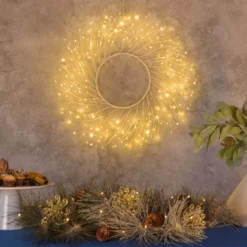 Corona Ramo Tiglio bianco Ø 60 cm, 260 microled bianco caldo, uso interno