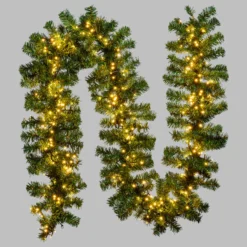 Ramo Moena in finto pino 2,7 m, 400 led integrati bianco caldo, prolungabile