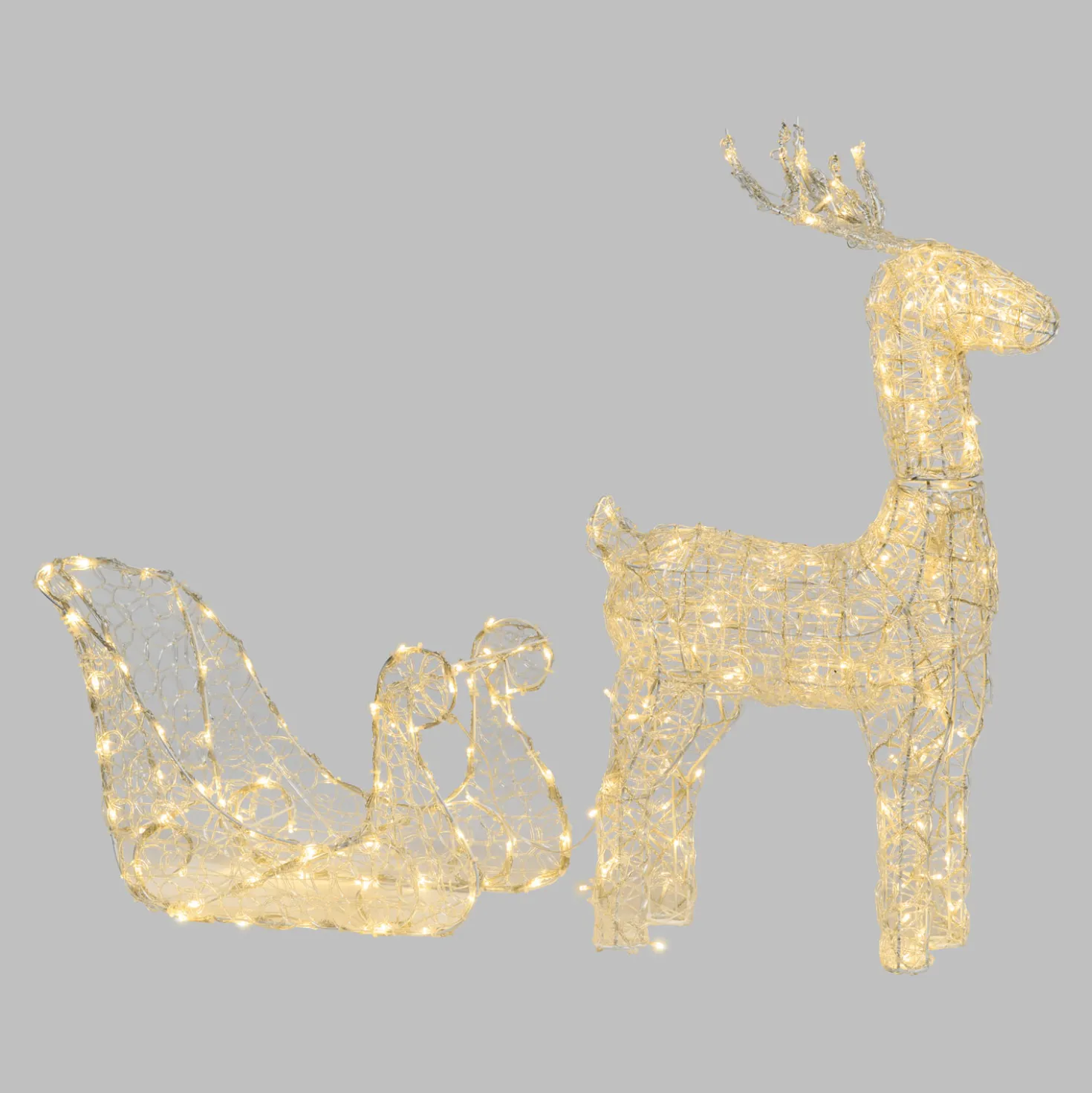 Renna con slitta 3D in acrilico trasparente, 240 led bianco caldo