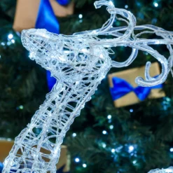Renna con slitta 3D in acrilico trasparente, 220 led bianco freddo