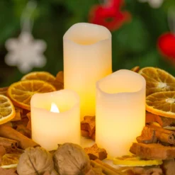 Set 3 candele avorio in cera liscia, h 5-7,5-10 cm, Ø 5 cm