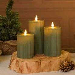 Set 3 candele verdi a coste in cera, fiamma in movimento