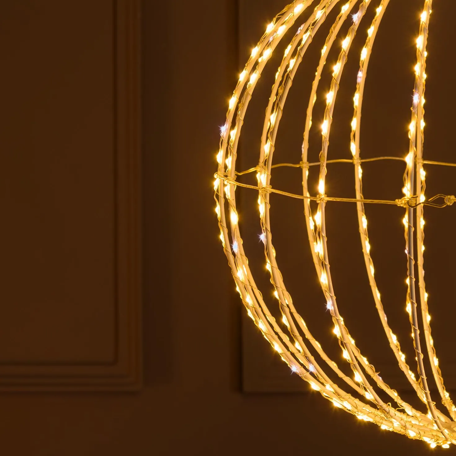 Sfera bianca ripiegabile 3D, Ø 30 cm, microled bianco caldo e freddo, uso interno