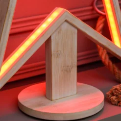 Stella con base in legno sbiancato, 55 cm, led RGB e Bianco Caldo, uso interno