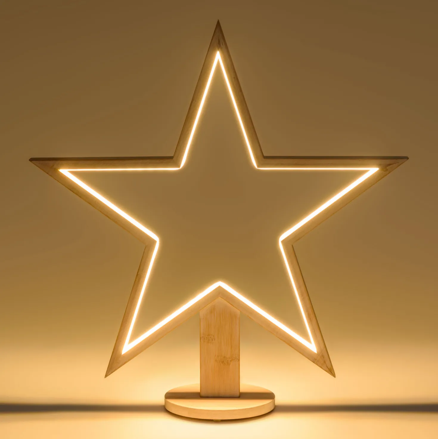 Stella con base in legno sbiancato, 55 cm, led RGB e Bianco Caldo, uso interno