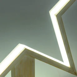 Stella con base in legno sbiancato, 55 cm, led RGB e Bianco Caldo, uso interno