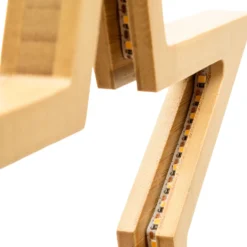 Stella in legno naturale con base, 37 cm, led bianco caldo, uso interno