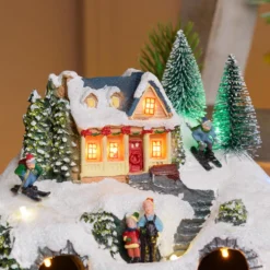 Villaggio di Natale Innevato con Trenino, Albero e Giostra rotanti, h 31 cm, musiche natalizie