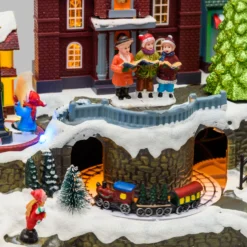 Villaggio Innevato con Chiesa e Trenino, Albero e Giostra per Bambini rotanti, h 27 cm, musiche natalizie